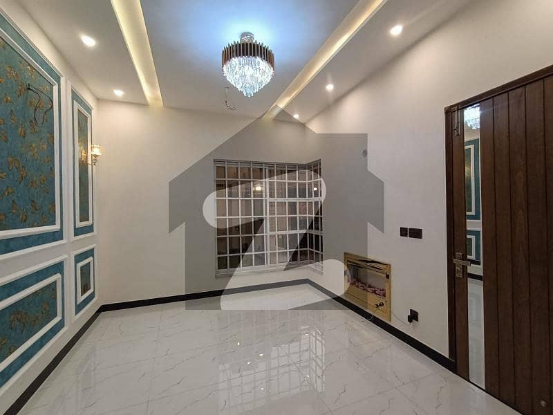 5 Marla Double Unit Luxury House For Sale In House In Johar Town Phase 2 Near Emporium Mall