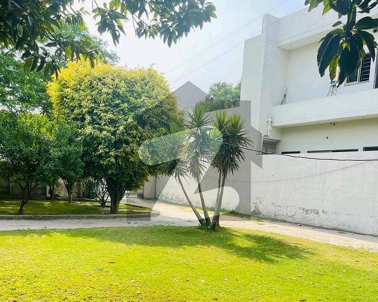 A Palatial Residence For sale In Model Town - Block K Lahore