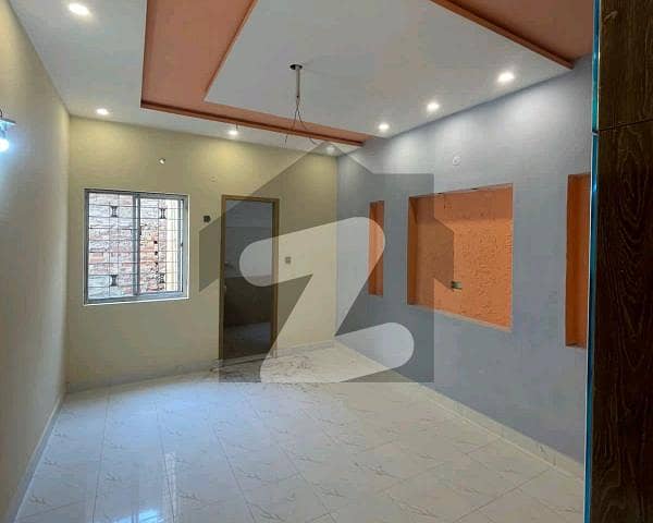 Brand New 5 Marla House Available In Hassan Town For sale