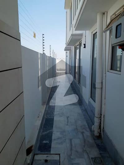بحریہ ٹاؤن - ٹیپو سلطان بلاک بحریہ ٹاؤن ۔ سیکٹر ایف بحریہ ٹاؤن لاہور میں 5 کمروں کا 1 کنال مکان 1.8 لاکھ میں کرایہ پر دستیاب ہے۔