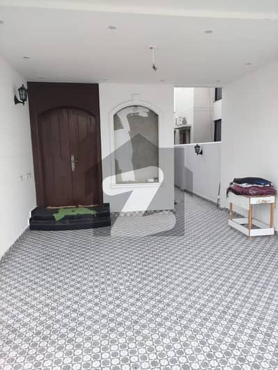 12 Marla Upper Portion Is Available For Rent In M3-a Lake City Lahore