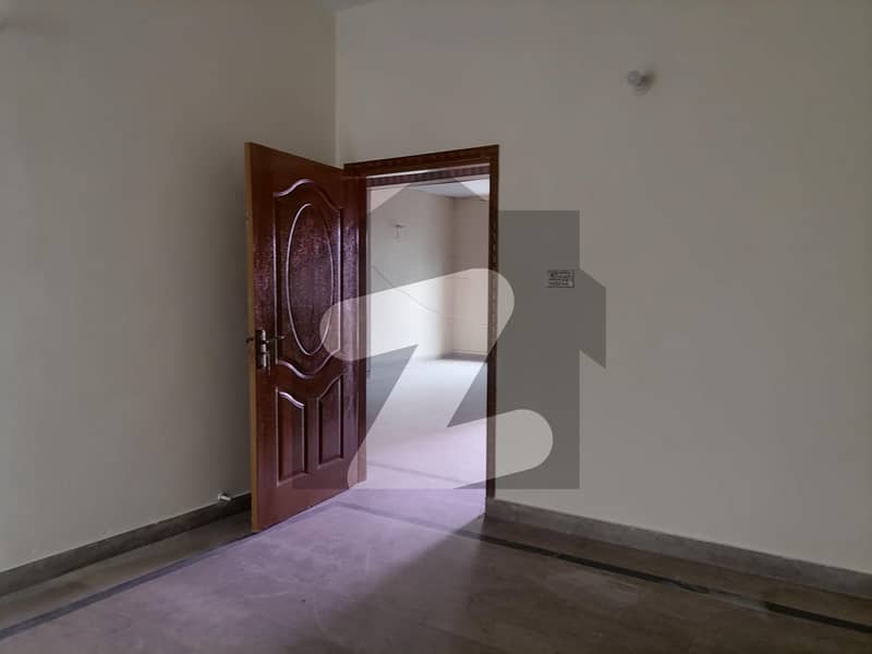 A 5 Marla House In Gosha-e-Ahbab Is On The Market For rent