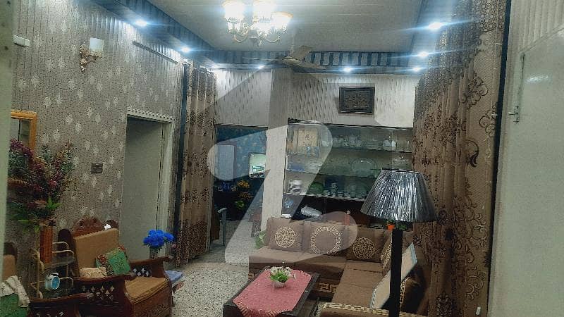 ٹاؤن شپ ۔ سیکٹر اے2 ٹاؤن شپ لاہور میں 4 کمروں کا 5 مرلہ مکان 1.7 کروڑ میں برائے فروخت۔