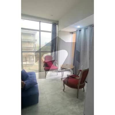 One Bed Spacious Apartment Corner & Main Bolevoaurd in Gulberg Residencia, Elenza Mall & Residency