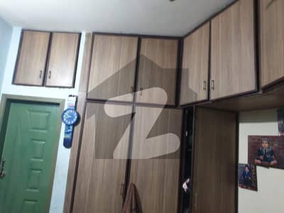 مصطفیٰ ٹاؤن لاہور میں 2 کمروں کا 5 مرلہ فلیٹ 55 لاکھ میں برائے فروخت۔