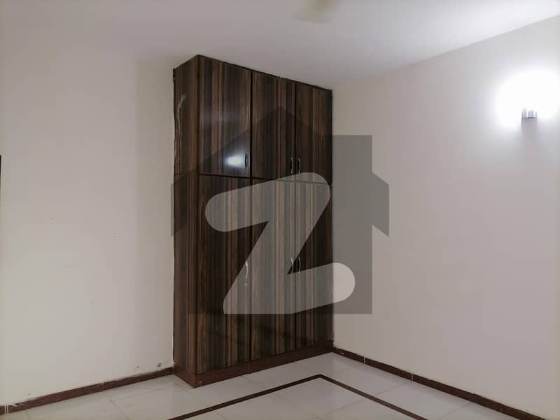 پارک ویو سٹی - ٹیولپ بلاک پارک ویو سٹی لاہور میں 3 کمروں کا 10 مرلہ بالائی پورشن 46 ہزار میں کرایہ پر دستیاب ہے۔