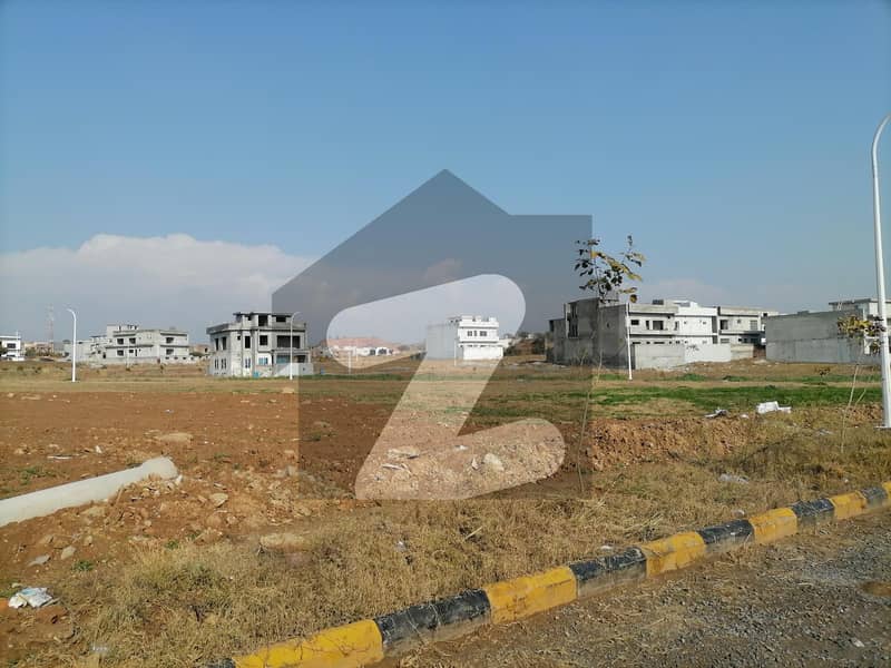 08 Marla Develop Possession Plot Available For Sale In Royal Homes Islamabad