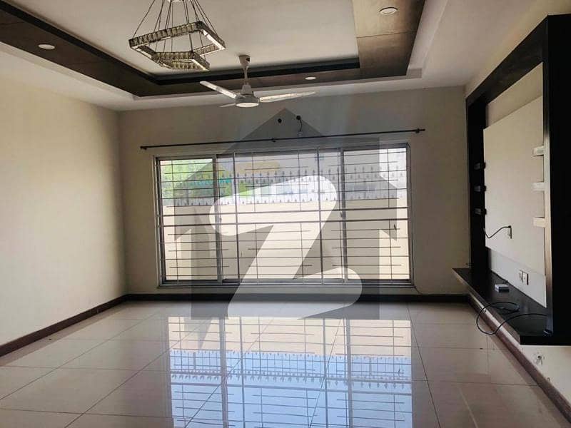 1 Kanal Lower Portion House Available For Rent in DHA Phase 6 Lahore