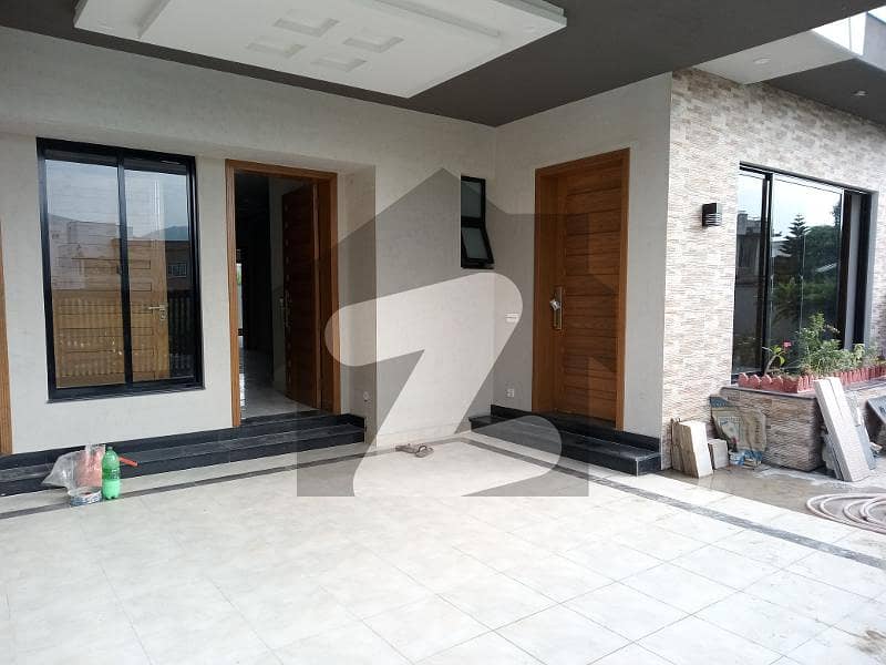 Beautiful House available for Rent Beautiful House available for Rent