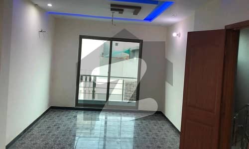 House Of 10 Marla In Sahafi Colony Block D For Rent