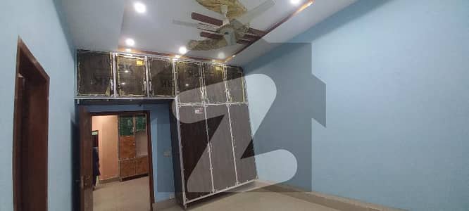 دھرمپورہ لاہور میں 3 کمروں کا 5 مرلہ فلیٹ 37 ہزار میں کرایہ پر دستیاب ہے۔