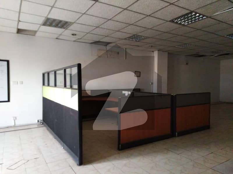 370 Square Feet Shop In Main Boulevard Gulberg Is Available For rent