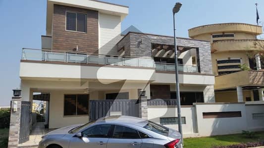 Nice Location 1 Kanal House Available For Sale