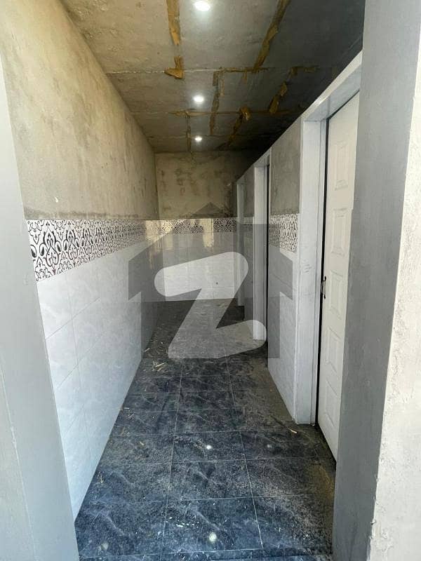 2 Kanal Brand New Marble Floor Factory 100 Kv Transfer In Gujumata