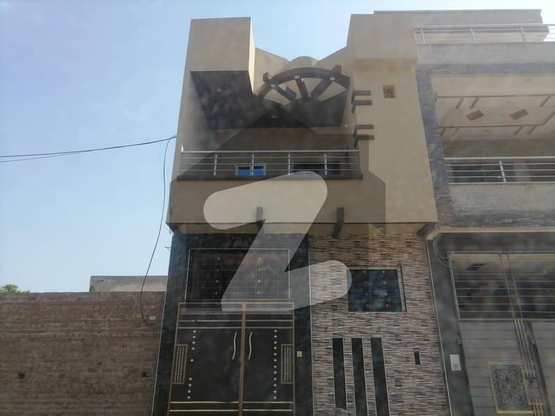 House Of 2.75 Marla For sale In Green Town