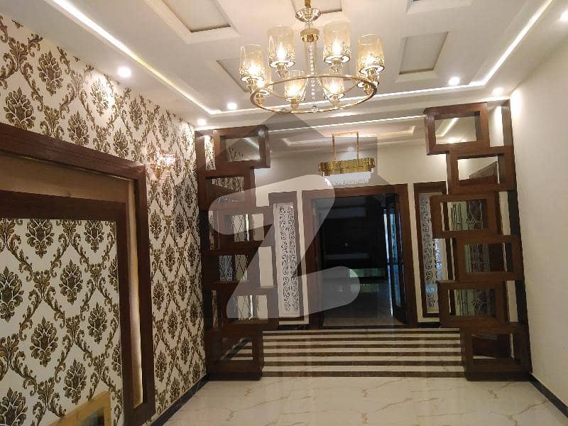 JOHAR TOWN PHASE I 10 MARLA BRAND NEW HOUSE AVAILABLE FOR SALE