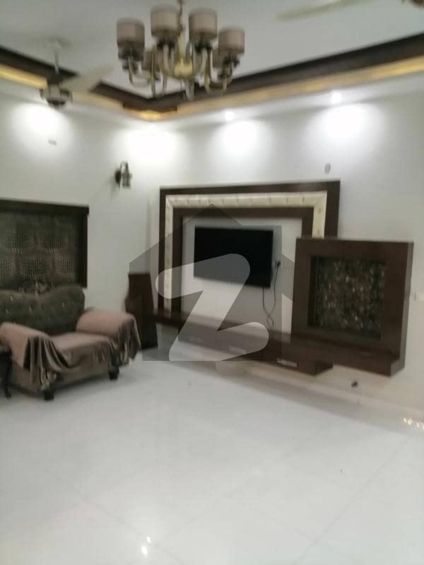 10 Marla Double Storey House For Rent ( Prime Location) - Allama Iqbal Town, Lahore.