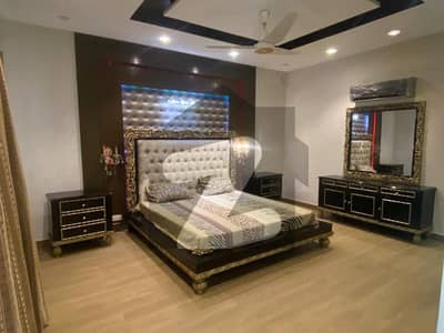 1 Kanal, Upper Portion, Fully Furnished, ACs etc, READ AD.