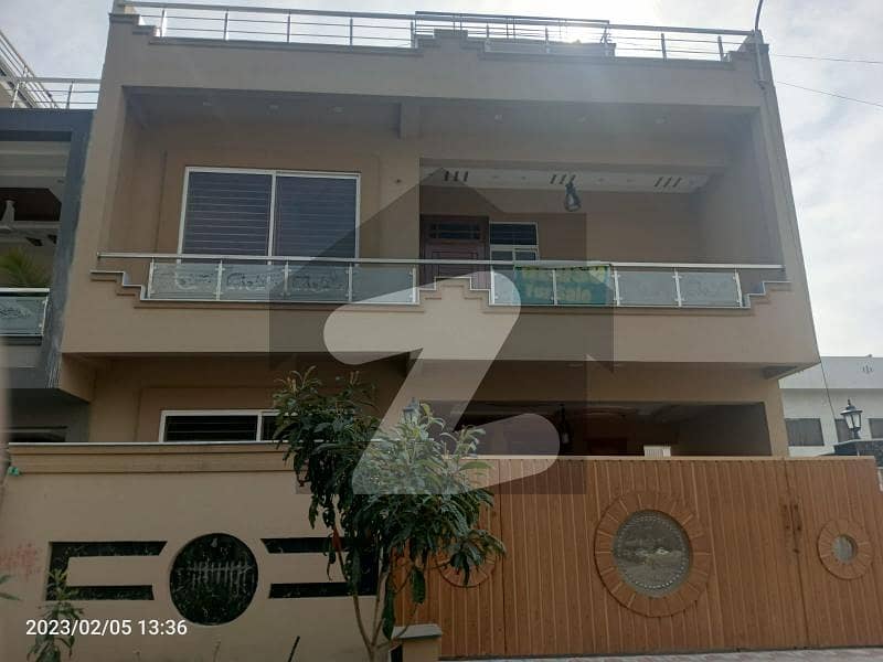 جناح گارڈنز ایف ای سی ایچ ایس اسلام آباد میں 5 کمروں کا 7 مرلہ مکان 2.8 کروڑ میں برائے فروخت۔