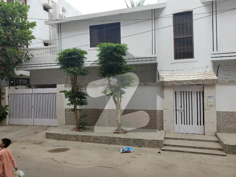 300 Sq Yards House For Sale At Good Location