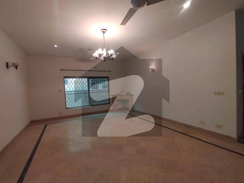 1 Kanal Lower Portion For Rent In Dha Phase 5 Lahore Block J Near Jalal Sons