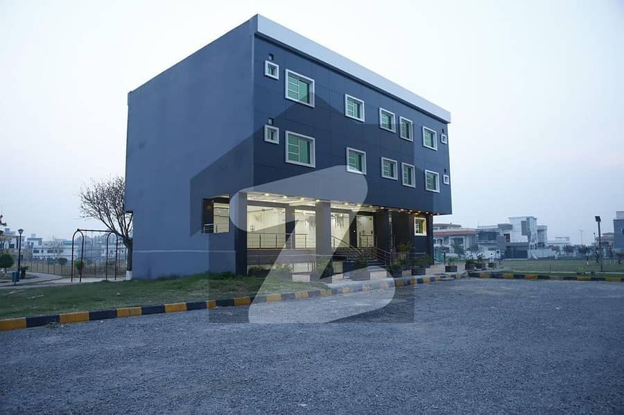 Ideally Located Building Of 2100 Square Feet Is Available For sale In Islamabad