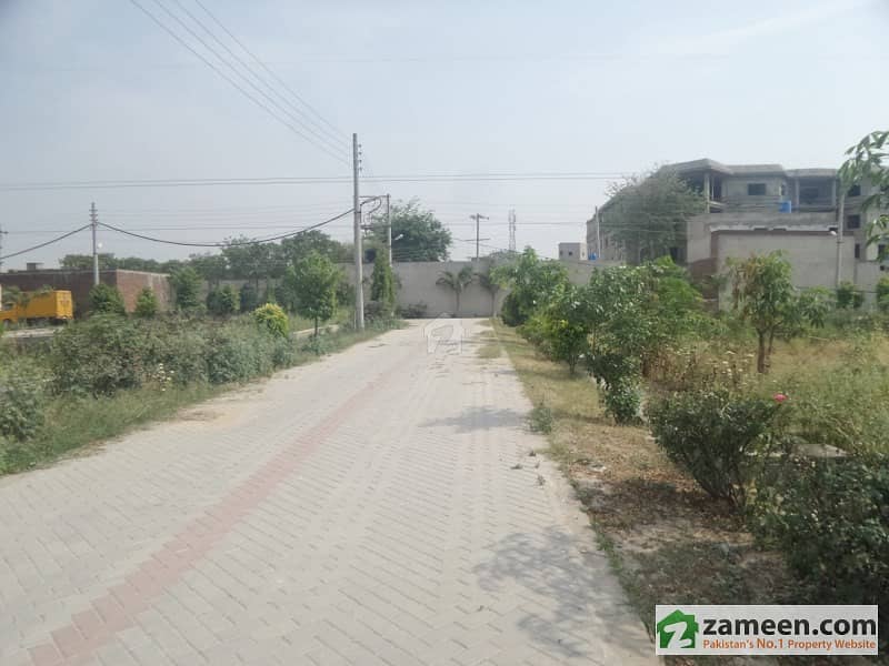 Residential Plot Is Available For Sale Wazirabad Road, Sialkot ID5854263