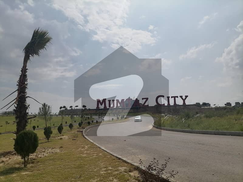 Mumtaz City Commercial Plot Sized 1050 Square Feet