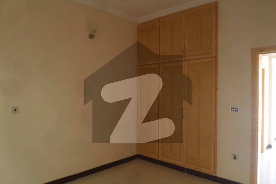 House Of 2450 Square Feet In G-9 For rent
