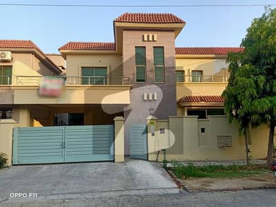 Well Maintained 4 Bed House For Rent In Askari 11 - Sector B