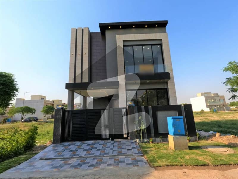 Cozy 5 Marla Home For Sale In Dha Rahbar Phase 2 Block P