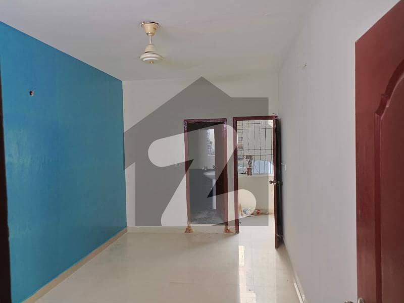 1st Floor Apartment For Sale Bukhari Commerical