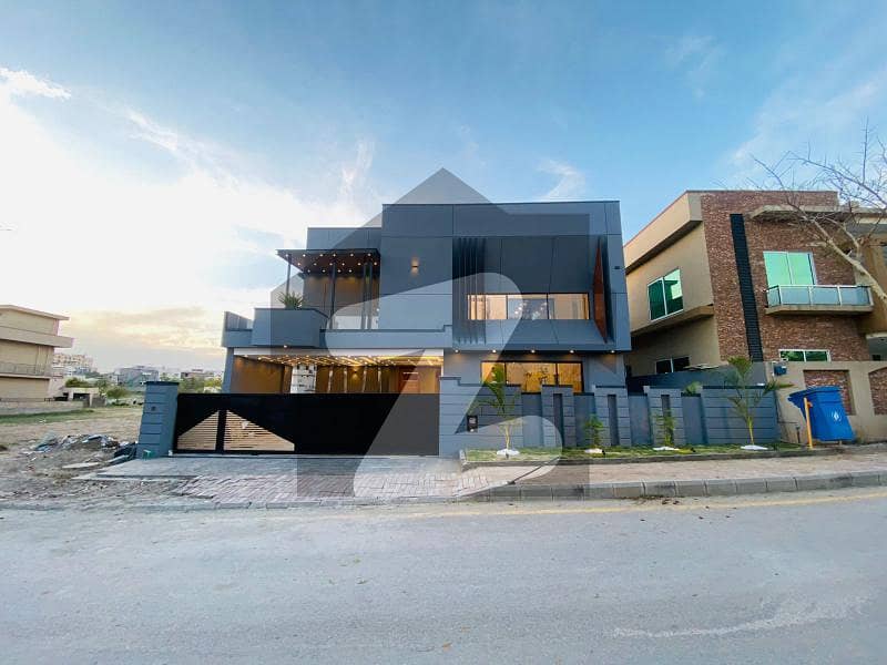1 Kanal beautiful Designer House Available For Sale In Bahria Town Phase 8 Rawalpindi.