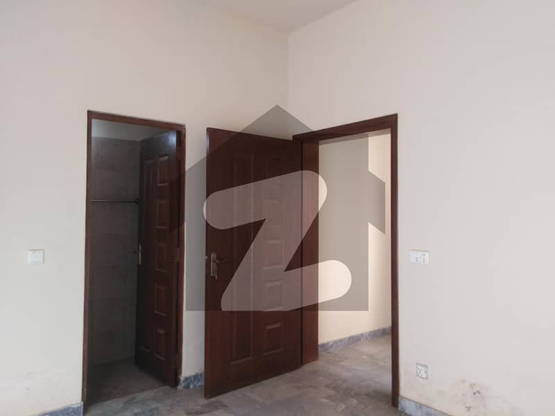Perfect Prime Location 3.5 Marla House In Punjab Small Industries Colony For sale