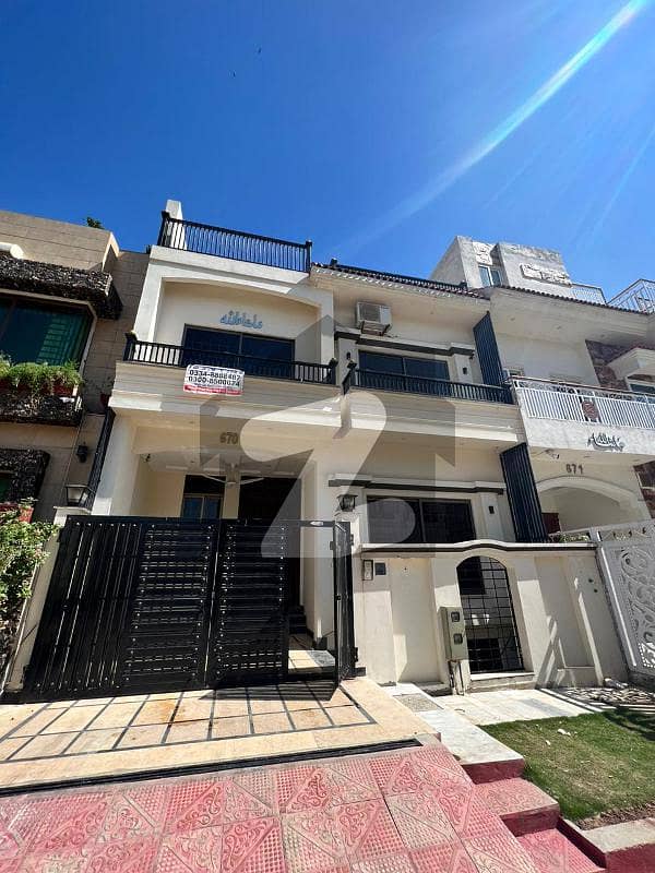 Full House For Rent In D-12/4 With Extra Land Full House For Rent In D-12/4 With Extra Land