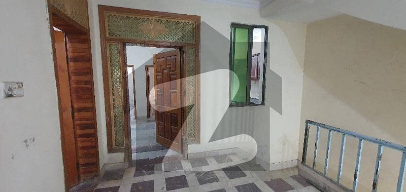 Good Condition House Located With Nawab Market