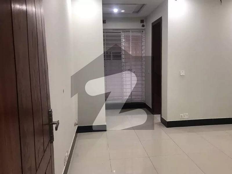 7 Marla portion for Rent in Gulberg Green Islamabad