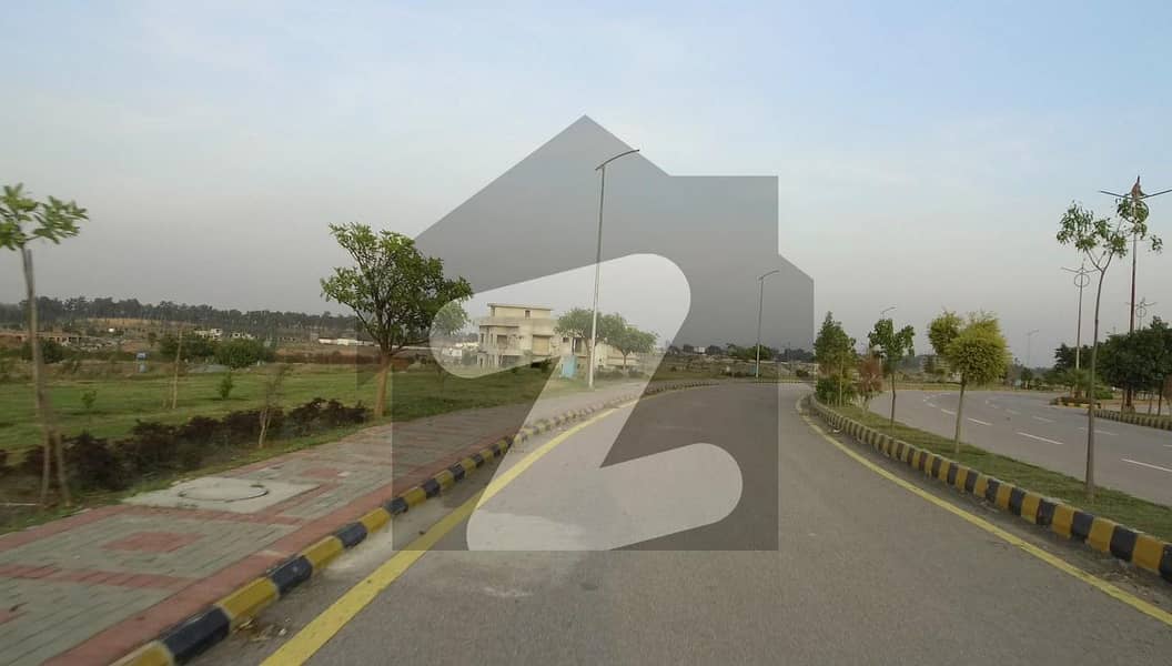 Perfect 2250 Square Feet Residential Plot In Top City 1 - Block D For sale Perfect 2250 Square Feet Residential Plot In Top City 1 - Block D For sale