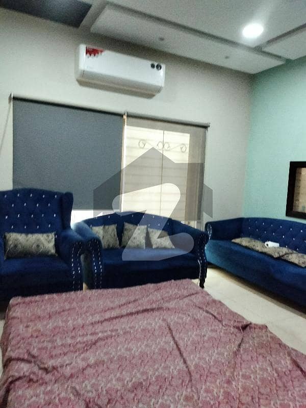 پیراگون سٹی ۔ گروو بلاک پیراگون سٹی لاہور میں 4 کمروں کا 10 مرلہ مکان 1.45 لاکھ میں کرایہ پر دستیاب ہے۔