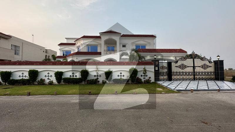 Designer 2 Kanal House With Swimming Pool For Sale