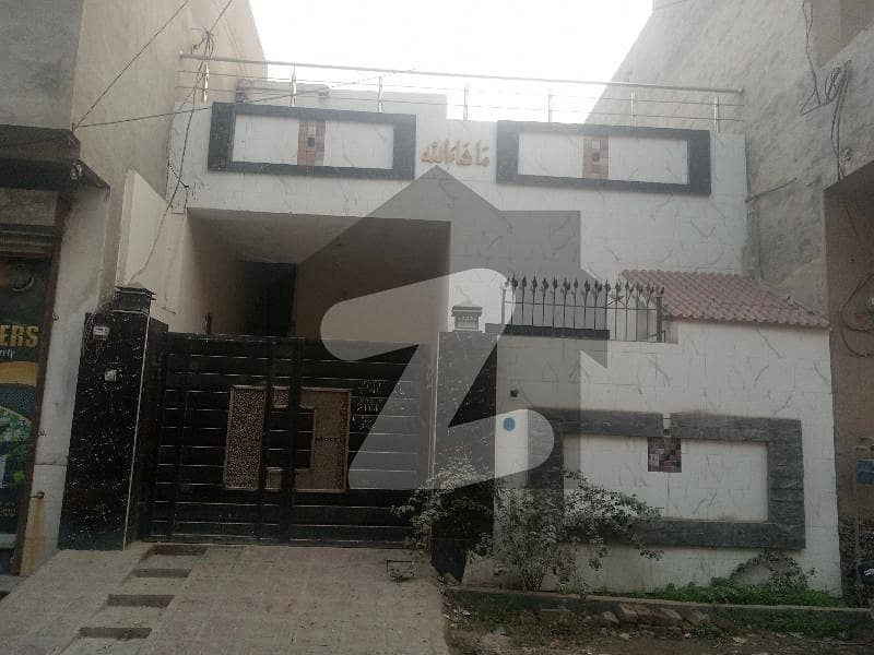 لاہور میڈیکل ہاؤسنگ سوسائٹی لاہور میں 2 کمروں کا 5 مرلہ مکان 28.0 ہزار میں کرایہ پر دستیاب ہے۔