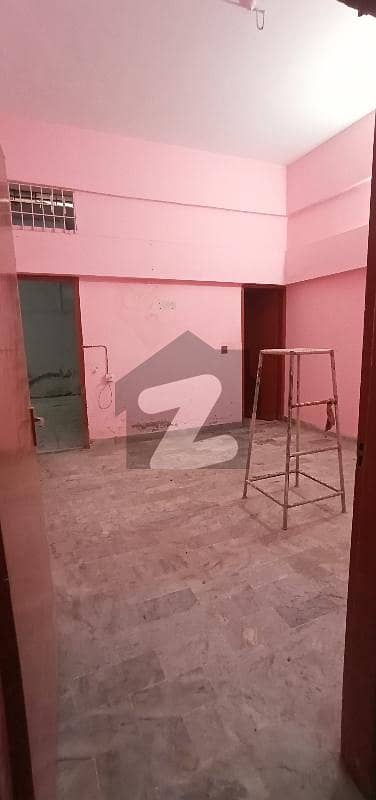 Ground floor 2 bed lounge for rent