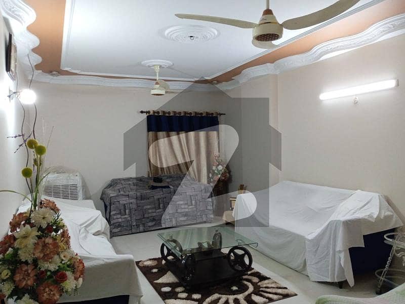 ناظم آباد 3 ناظم آباد کراچی میں 3 کمروں کا 10 مرلہ فلیٹ 2.1 کروڑ میں برائے فروخت۔