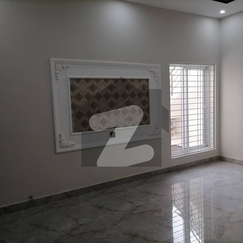 Highly-Desirable Lower Portion Available In Jeewan City - Phase 5 For rent