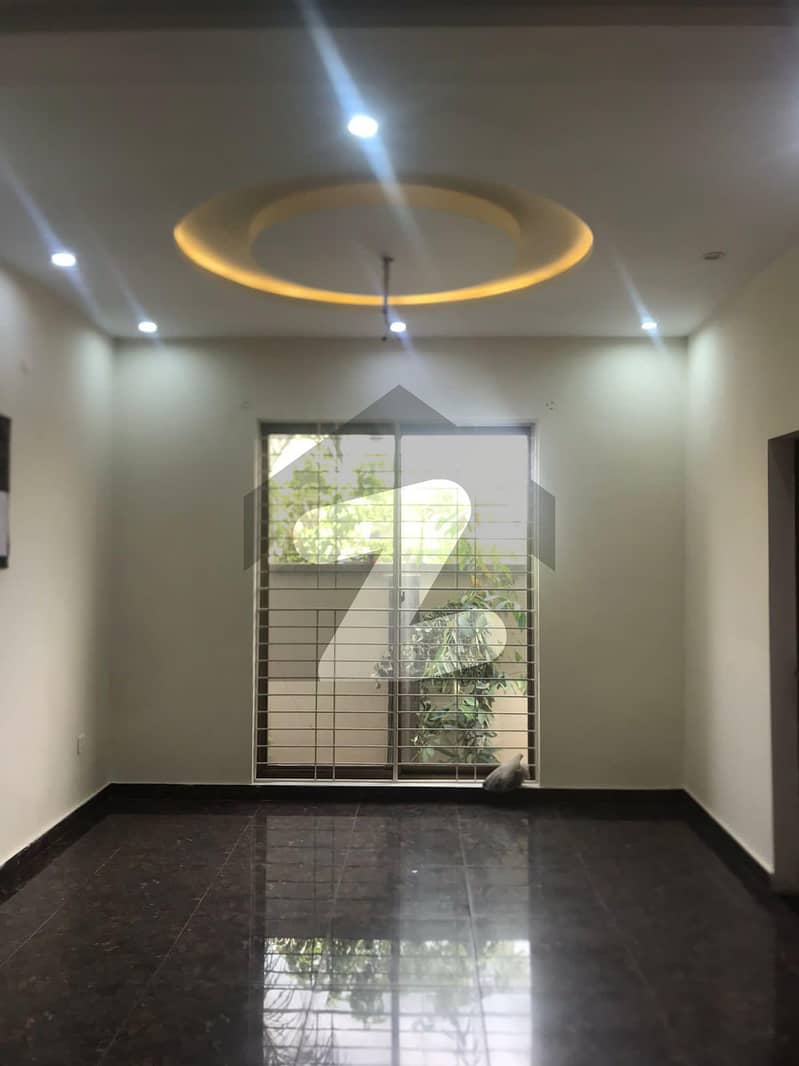 5 Marla Lower Portion Available For Rent In Dream Garden Phase 2 Lahore