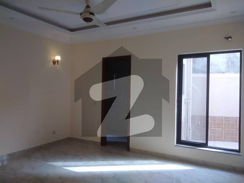 Ideally Located House For sale In Paragon City - Woods Block Available