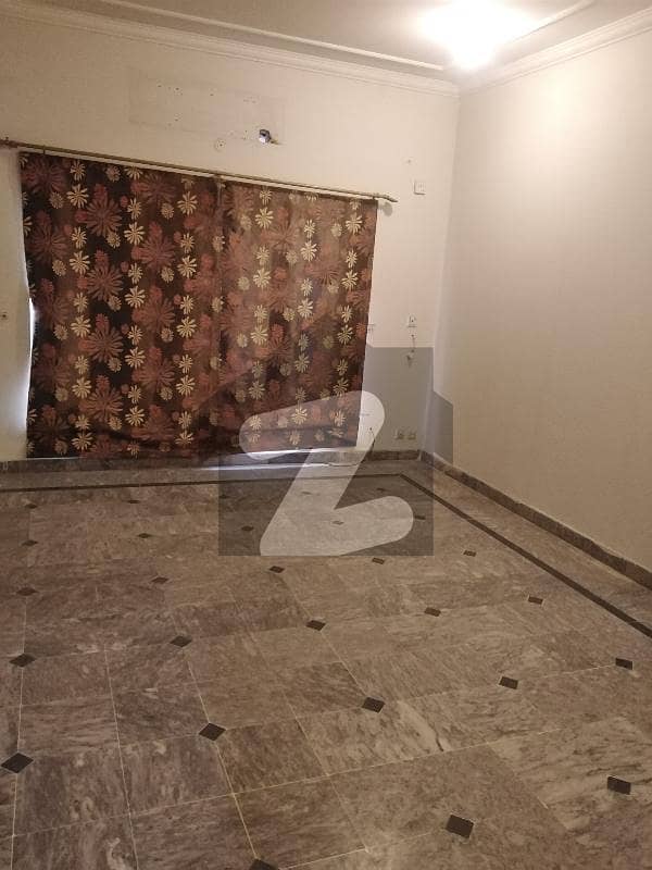 15marla 3beds DD tvl kitchen attached baths neat ground portion for rent in gulraiz housing
