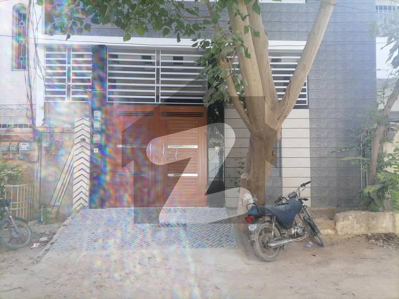 بفر زون سیکٹر 15-A / 2 بفر زون نارتھ کراچی کراچی میں 2 کمروں کا 5 مرلہ بالائی پورشن 1.25 کروڑ میں برائے فروخت۔