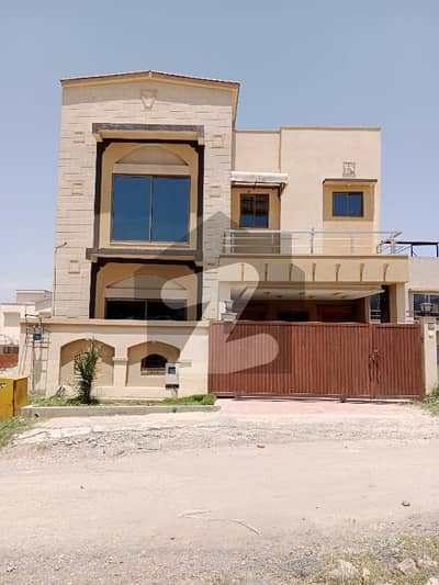 7 Marla Beautiful House Available For Sale