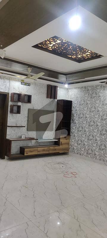 جوبلی ٹاؤن ۔ بلاک ای جوبلی ٹاؤن لاہور میں 2 کمروں کا 5 مرلہ زیریں پورشن 28 ہزار میں کرایہ پر دستیاب ہے۔